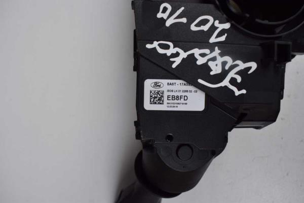 COMMODO FORD FIESTA 2008+ - Vue 3